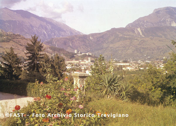 Vittorio Veneto, veduta panoramica del paese